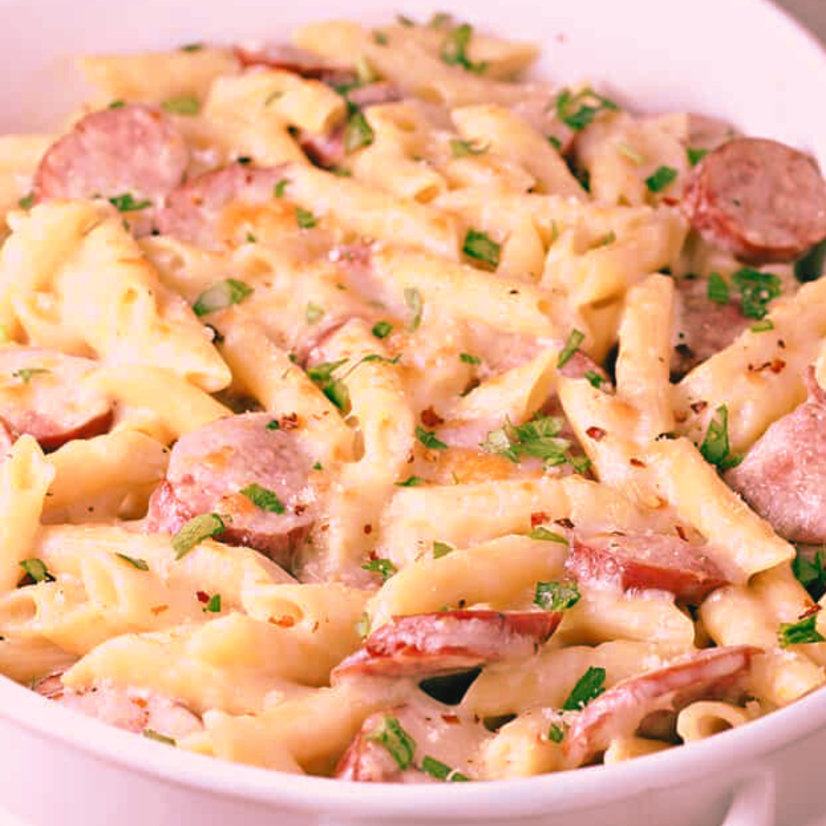 You are currently viewing Easy Creamy Sausage Penne Pasta Recipe
